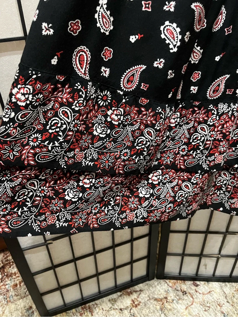 VINTAGE 90s Black AND RED Paisley Tiered Maxi Skirt by RHYTHM BLUE WOMEN SIZE XL